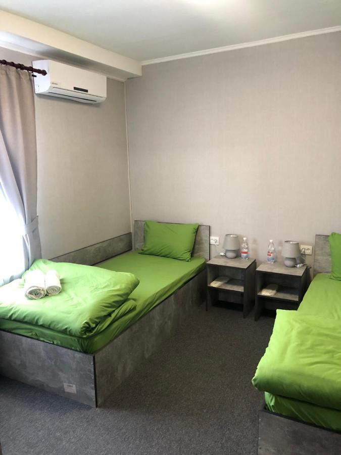 Green cost Boryspilʼ Habitación foto